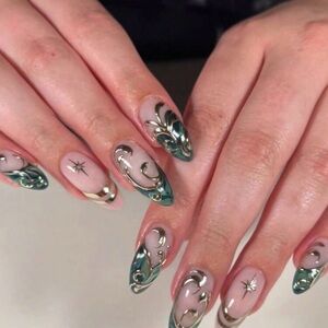 Elegant press on nails with Gold and Green Accents